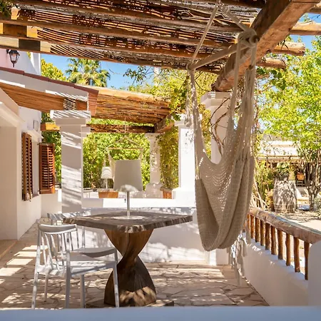 Отель Valley Club - Ibiza