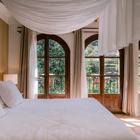 Valley Club - Ibiza Hotel